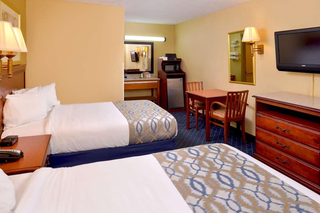 Americas Best Value Inn - Monroeville Room photo